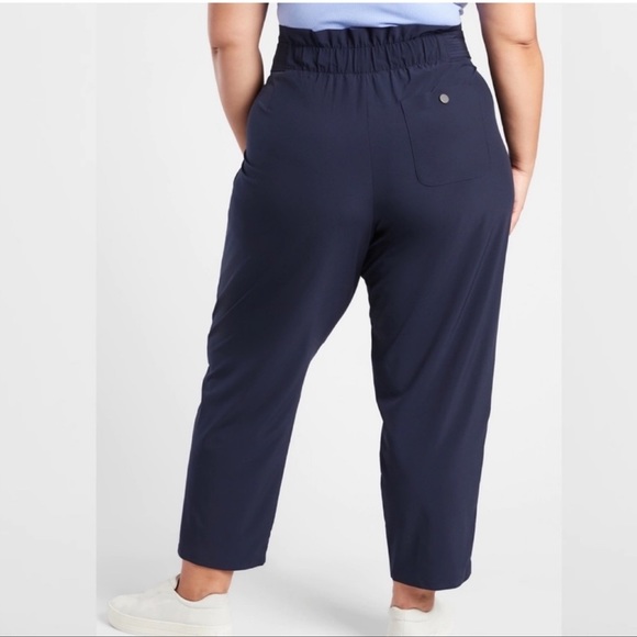 NWT Athleta Skyline Pant II. Navy Blue. Size 24 - Picture 3 of 9